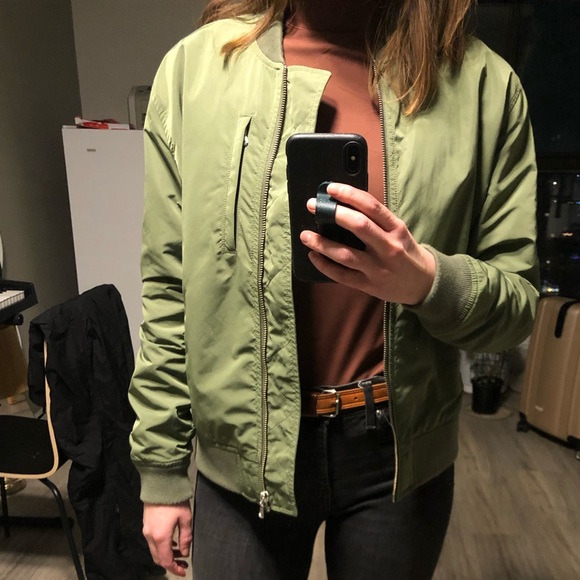 Levi’s Green Bomber Jacket - Picture 1 of 6